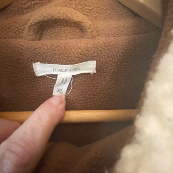 Maurice’s Sherpa jacket sz XL - Picture 2 of 3